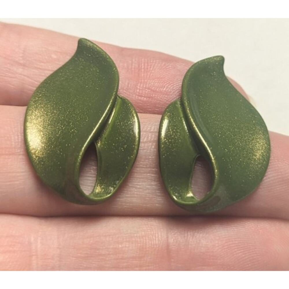 Vintage Earrings Avocado Green Swirl Leaf Huggie Elegant Shimmer Finish Retro